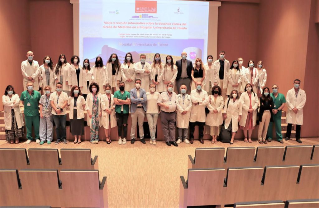 La UCLM informa de los estudiantes de Medicina que se trasladarán desde Albacete y Ciudad Real al Hospital Universitario de Toledo.