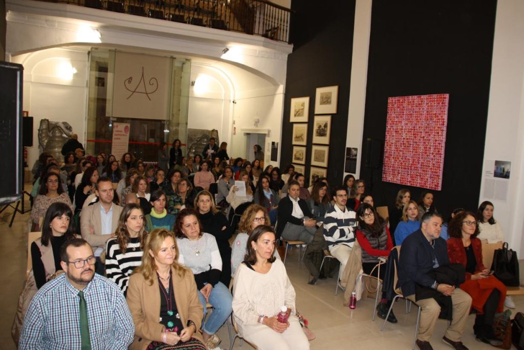 Las matronas de Castilla-La Mancha se reúnen este viernes en Cuenca en la primera jornada científica de su asociación.